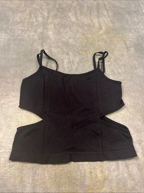 Suzette Collection Black Cut out Tank Top
